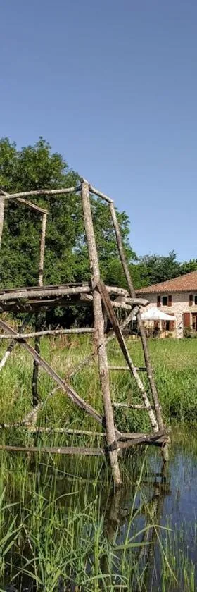 La Tribu de Lavaud，位于Saint-Quentin-sur-Charente的酒店
