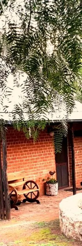 The Inn, Historic Accommodation with mod cons，位于Hoddy Well的酒店