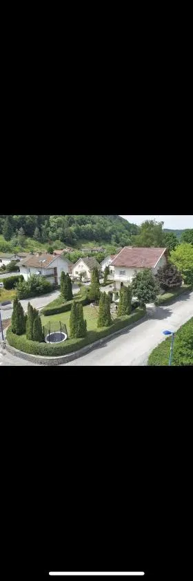 Logement au calme dans une maison.，位于穆瓦朗－昂蒙塔涅的酒店