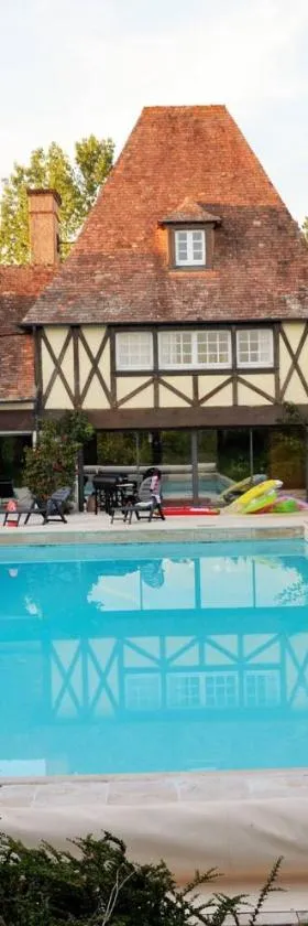Appartement à la campagne avec piscine，位于德尔塔的酒店