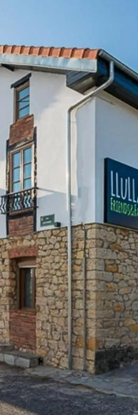 LLULLA.ES，位于Cortiguera的酒店