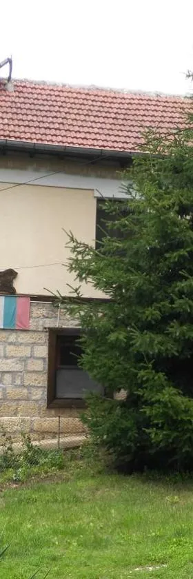 Къща под наем PETROVA，位于Cherven的酒店