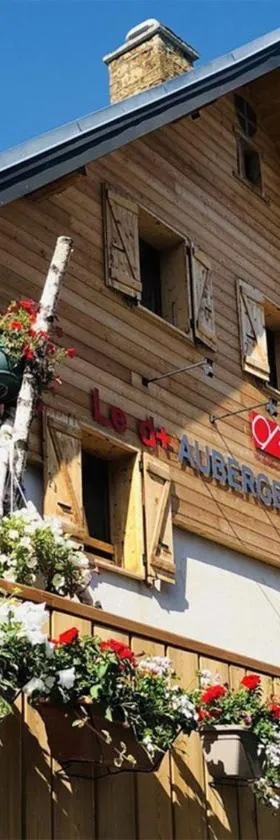 Auberge d+ Valloire-Galibier，位于瓦卢瓦尔的酒店
