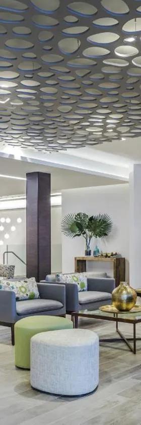 Lodge Geneva National，位于日内瓦湖的酒店