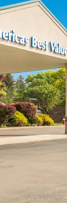 Americas Best Value Inn-Painted Post，位于佩恩提德波斯特的酒店