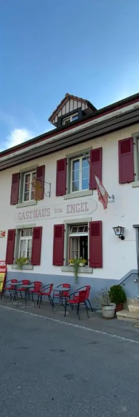 Hotel Gasthof Engel，位于Kleinlützel的酒店