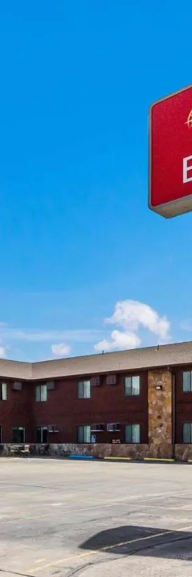 Econo Lodge, Downtown Custer Near Custer State Park and Mt Rushmore，位于卡斯特的酒店
