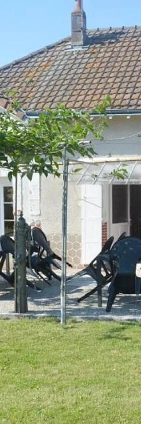 gite du vivier 2km du parc beauval，位于Seigy的酒店