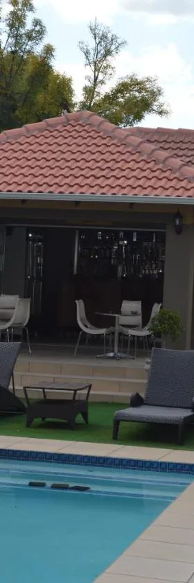 Lakeview Boutique Hotel & Conference Center，位于伯诺尼的酒店
