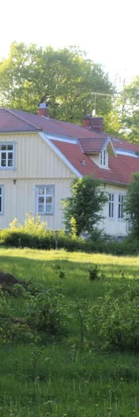 Yxkullsund Säteri B&B - Manor & Estate since 1662，位于拉甘的酒店