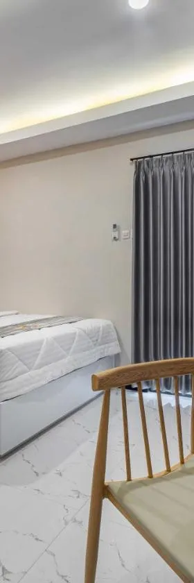 Tree Homestay Mitra RedDoorz，位于Kasri的酒店