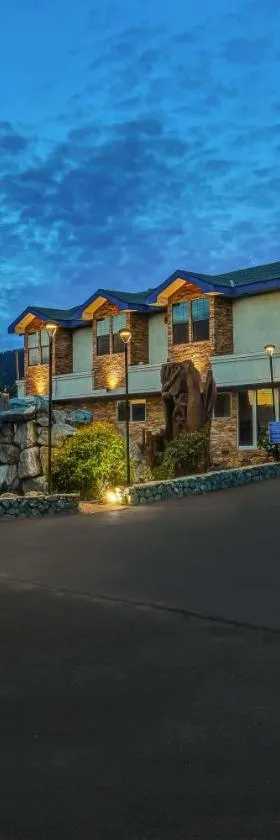 发现旅馆，位于尤奇亚的酒店