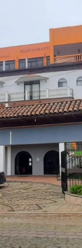 Vista Los Volcanes Hotel y Restaurante，位于Juayúa的酒店
