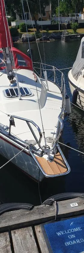 Sailboat Chanel，位于卡尔斯港的酒店