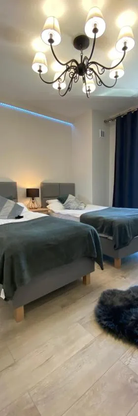 Aparthotel Riva，位于扎维尔切的酒店
