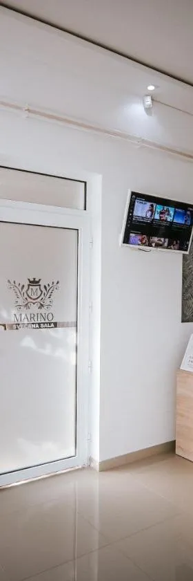 Marino Lux Prenoćište，位于波扎雷瓦茨的酒店