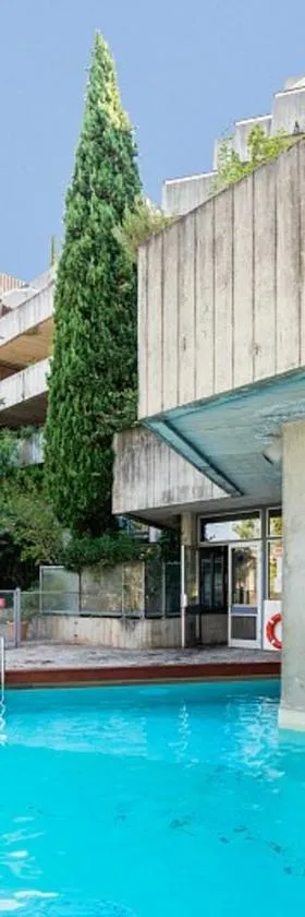 SOWELL HOTELS Ardèche，位于格罗斯皮耶尔雷的酒店