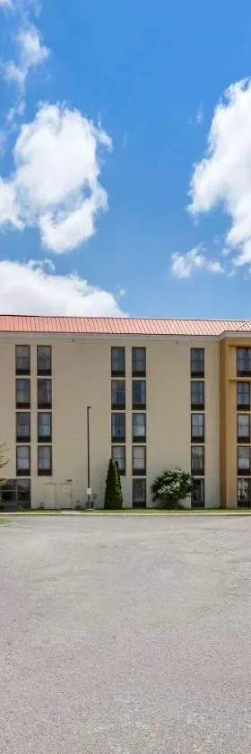Comfort Inn Alliance，位于Alliance的酒店