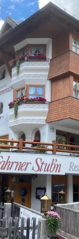 Hotel Ehrenreich，位于圣安东阿尔贝格的酒店