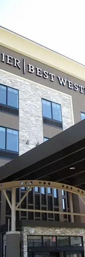 Best Western Premier Liberty Inn & Suites，位于利伯蒂的酒店