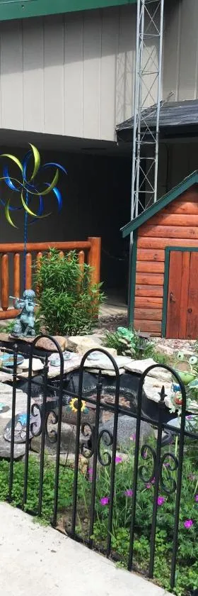 Rustic Manor，位于圣日耳曼的酒店