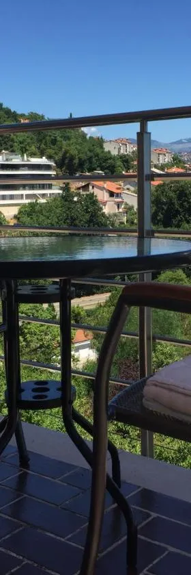 Vacation Home Lucija，位于Slatina的酒店