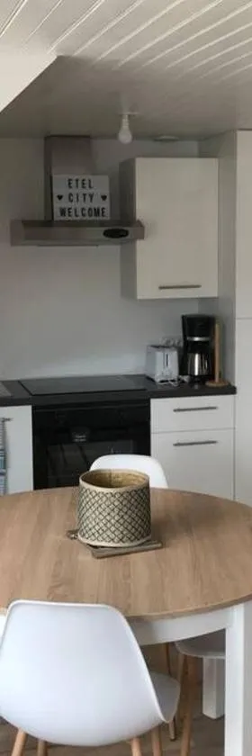Etel Appartement lumineux emplacement idéal，位于埃泰勒的酒店