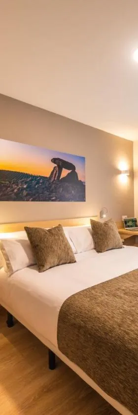 Hotel Vas Vitoria AutoCheckIn，位于维多利亚-加斯特伊兹的酒店
