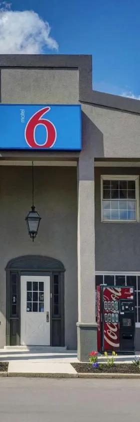 Motel 6 Washington, PA，位于华盛顿的酒店