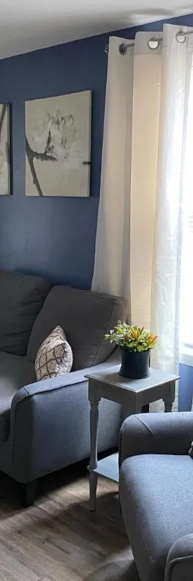 Cozy One Bedroom House，位于Adrian的酒店