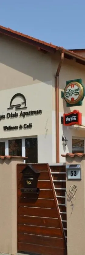 Aqua Oazis Apartman，位于豪伊杜索博斯洛的酒店