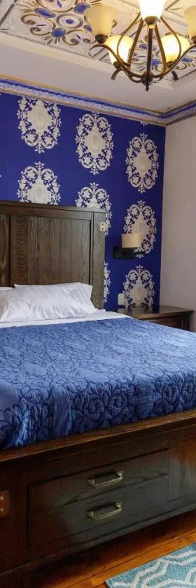 Hotel Azul de la Plaza by Chat Noir，位于昆卡的酒店