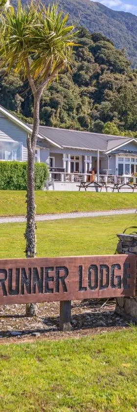 Lake Brunner Eco Lodge，位于莫阿纳的酒店