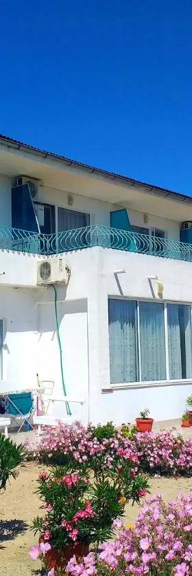 Sani Family Hotel，位于比亚拉的酒店
