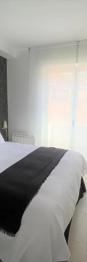 Hostal Somnis，位于苏利亚的酒店