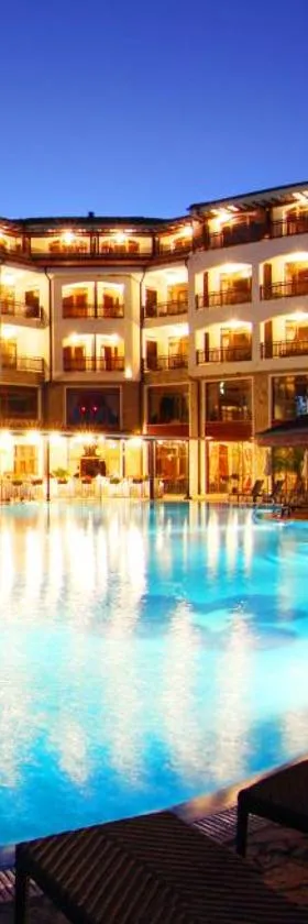 The Vineyards Boutique Hotel & SPA，位于阿赫洛伊的酒店