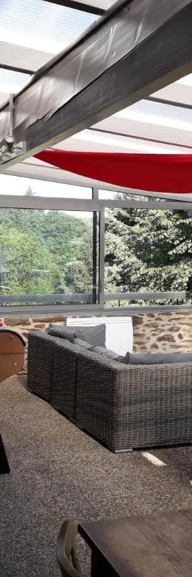 Le Tromp' L'Œil，位于维特拉克的酒店