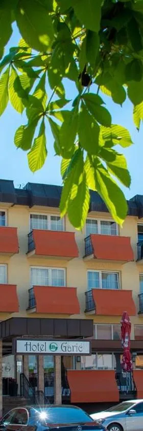Hotel Garić，位于Garešnica的酒店
