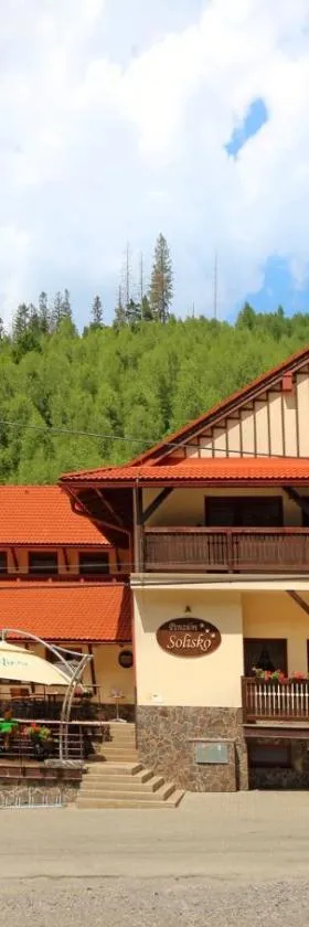 Penzión Solisko*** Oščadnica，位于奥什恰德尼察的酒店