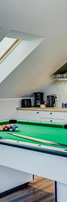 Apartamenty Zdrojowa，位于斯维诺乌伊希切的酒店