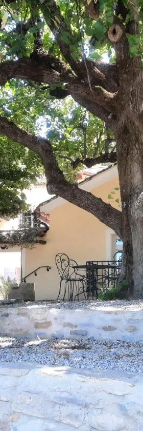Le gîte Calluna，位于Sablet的酒店