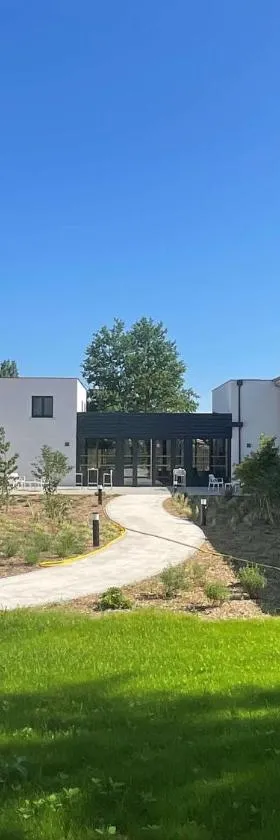 Sure Hotel by Best Western Les Portes de Montauban，位于蒙托邦的酒店