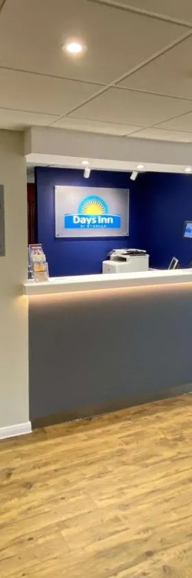 戴斯塞奇莫尔酒店，位于如不斯桥的酒店