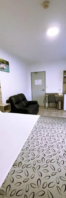 奇尔德斯绿洲汽车旅馆，位于Childers的酒店