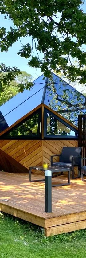 LA RÉSERVE DE L'AUBE - Hébergements insolites Luxe et Design，位于Villenauxe的酒店