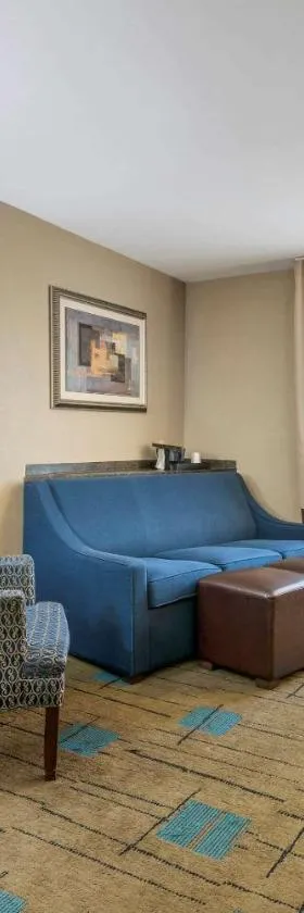 Comfort Suites near MCAS Beaufort，位于博福特的酒店