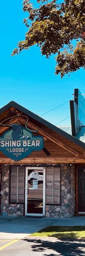 The Fishing Bear Lodge，位于阿什顿的酒店