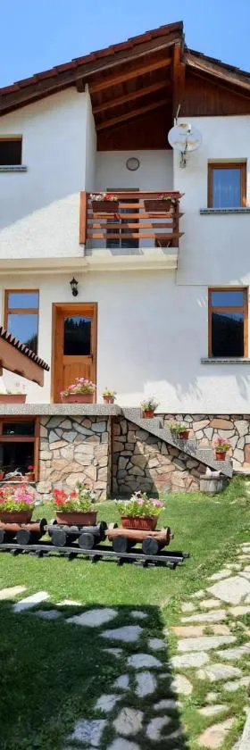 вила Здравец，位于亚戈迪纳的酒店