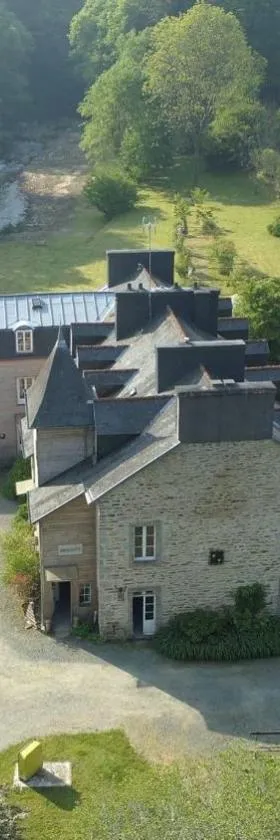 Domaine des Papeteries，位于Plounevez-Moëdec的酒店