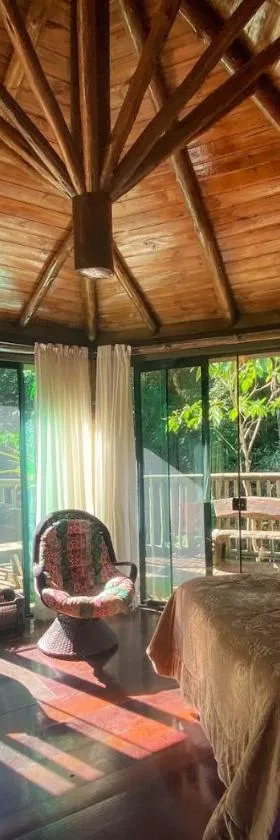 Chalé da Lua Santuário Bellatrix，位于Ribeirão Amarelo的酒店